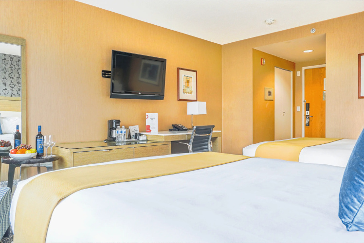 Executive Plaza Hotel Metro Vancouver photo 8