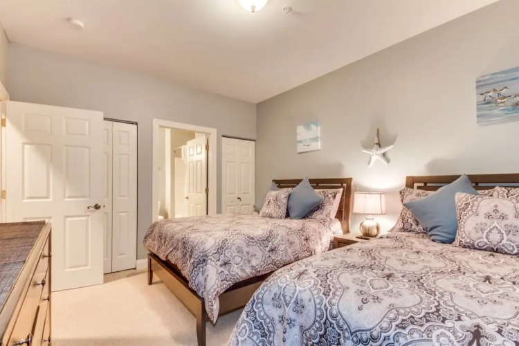 World Tour Golf Links Condos by Escape