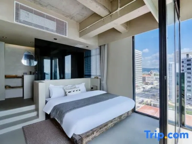6 Bedrooms Suite with sea view