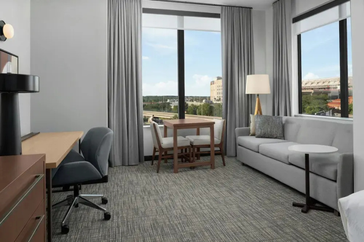 Residence Inn By Marriott Lincoln Downtown