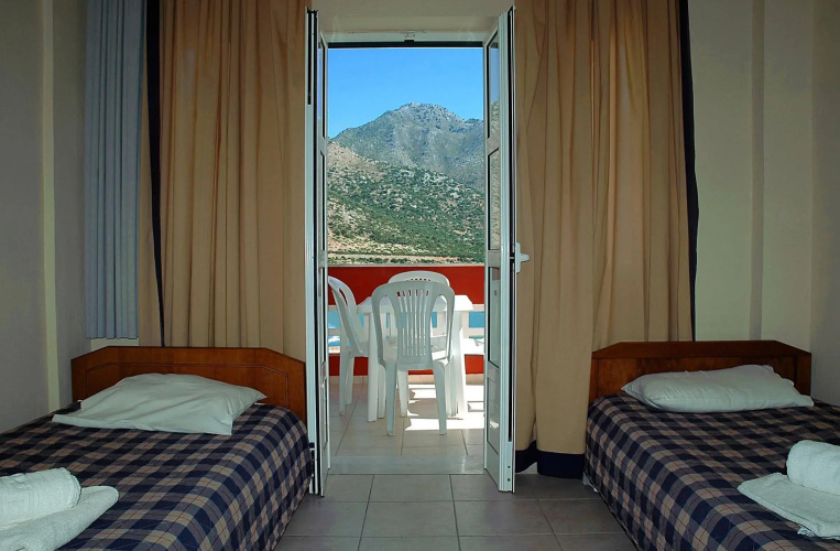 Troulis Aparthotel