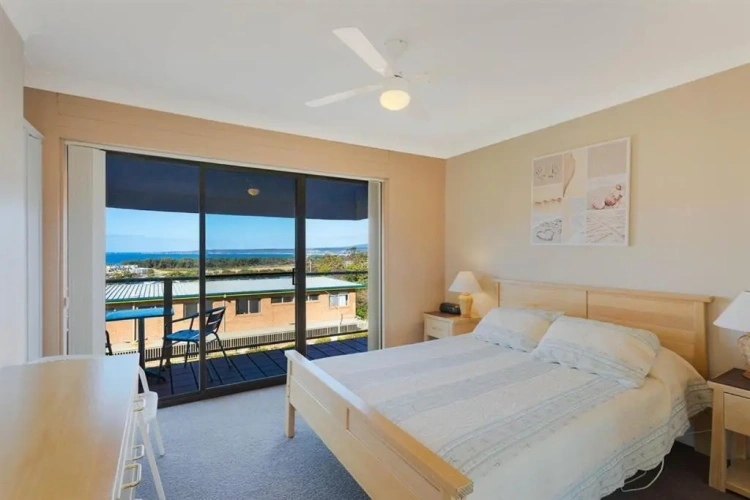 Apartment with balcony