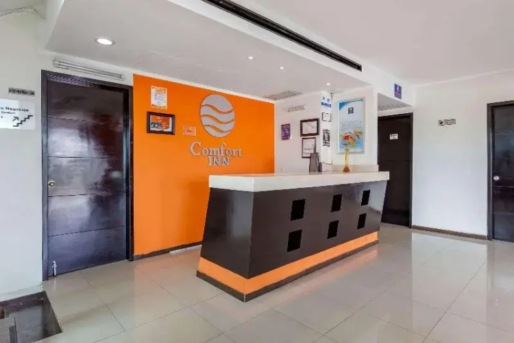 Comfort Inn Cancun Aeropuerto