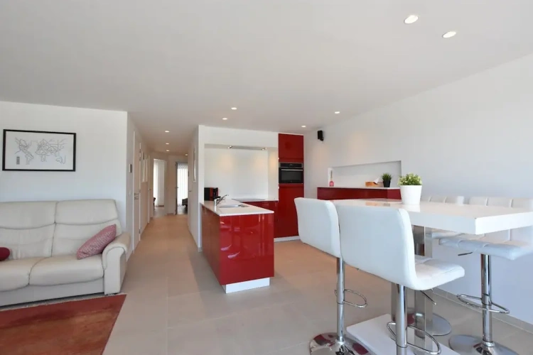 Apartment with balcony