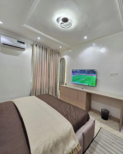 7even Suites