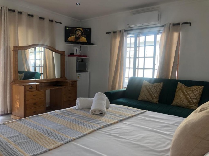 Deluxe Family Suite