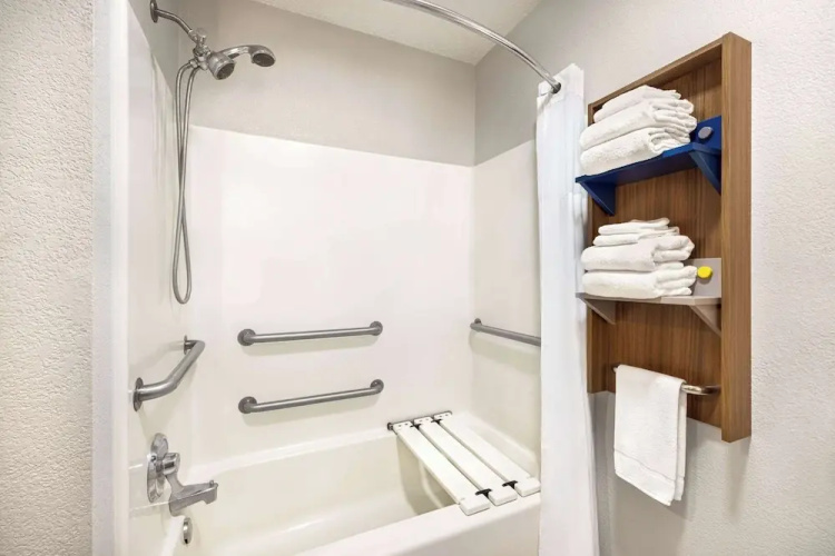 Microtel Inn & Suites New Ulm