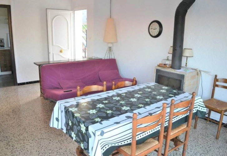 106302 - Apartment in Llança
