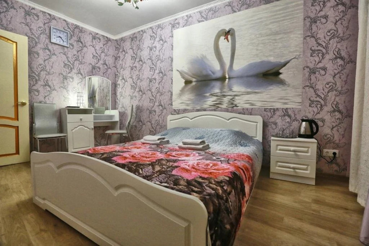 Ray Hotel - Featured