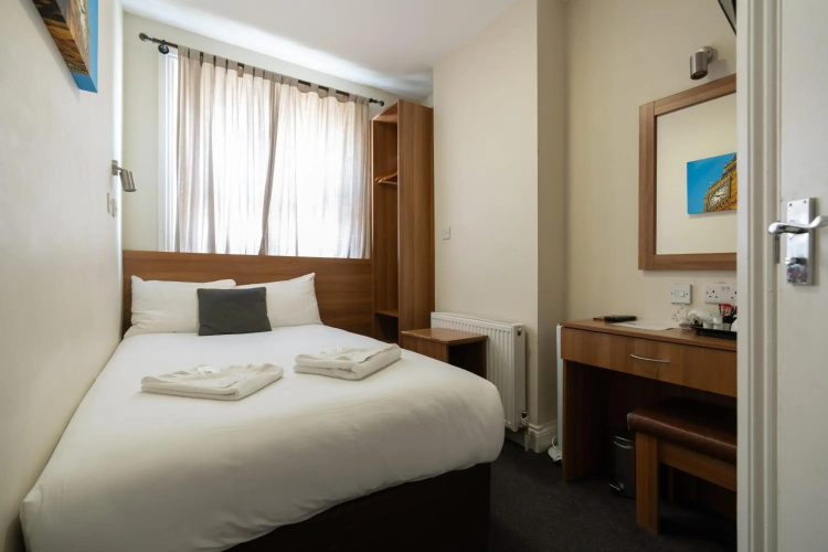 Ascot Hyde Park Hotel