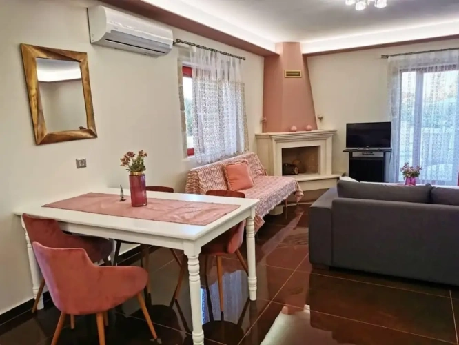 Superior Villa with land view