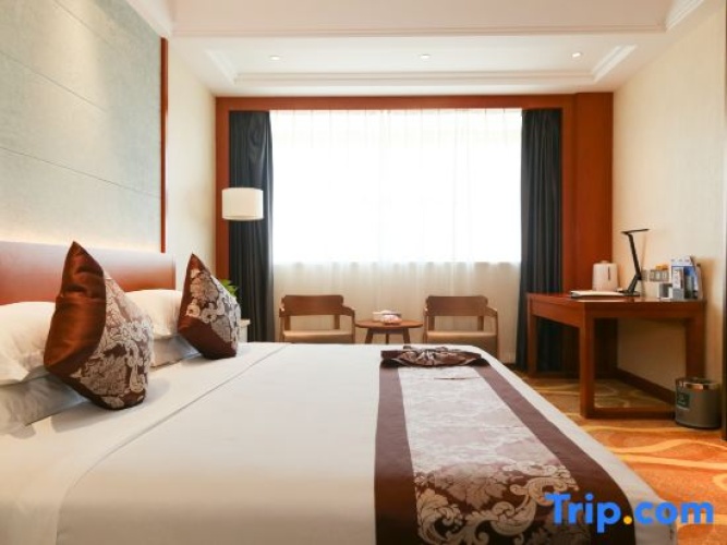 Premier Suite