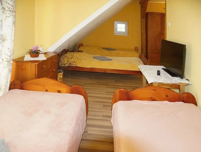 Standard Quadruple room