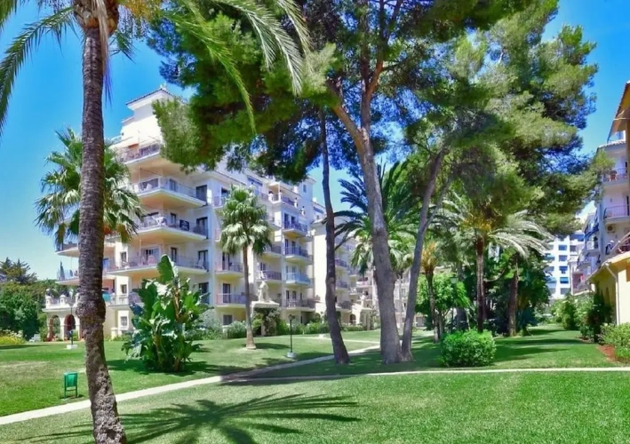 3 Bedrooms Deluxe Apartment