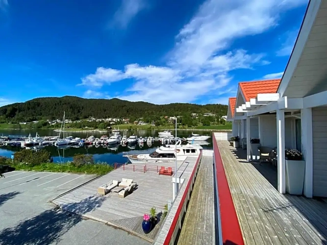 Deluxe Double room with view