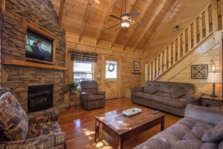 Mountain Majesty by Eagles Ridge Resort