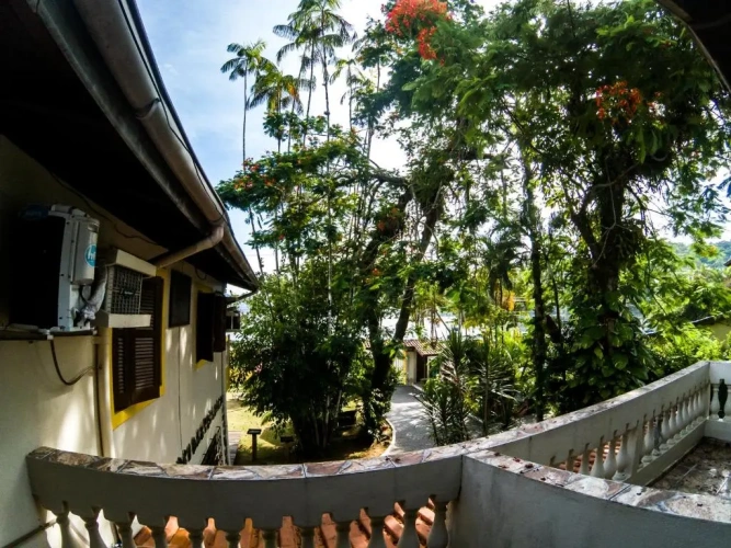 Standard Triple room with sea view