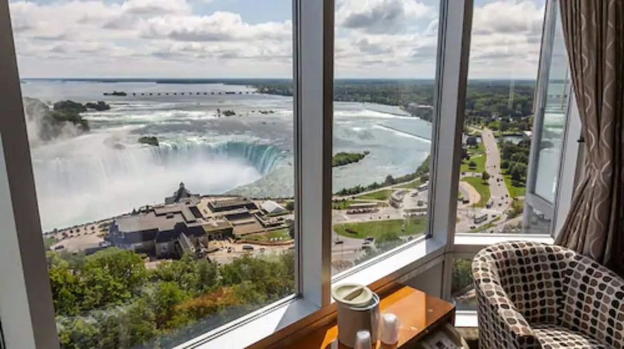 The Oakes Hotel Overlooking the Falls photo 9