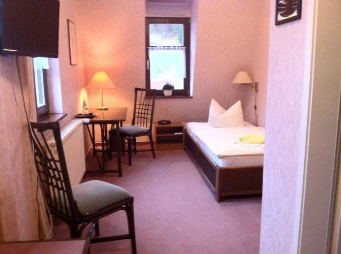 Standard Single room