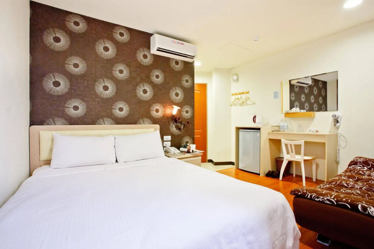 Green Park Hotel
