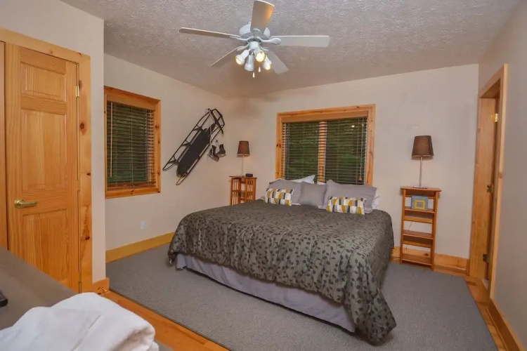 Hootenanny 5 Bedroom House