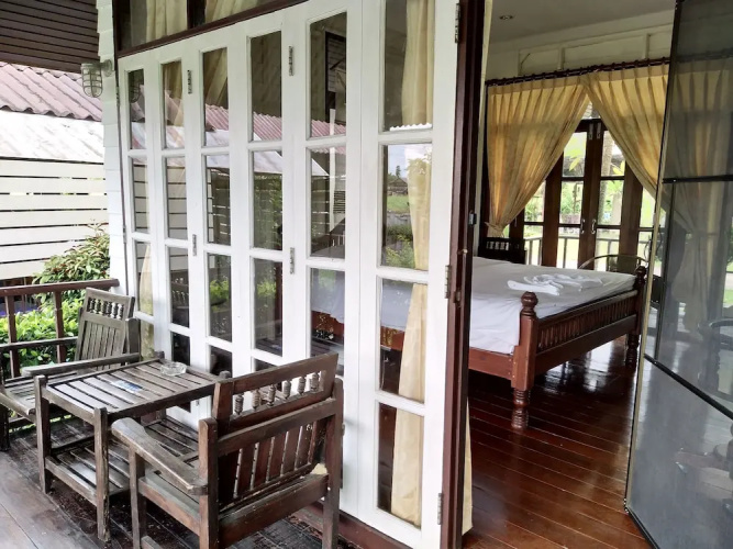 Khao Nam Khang Resort