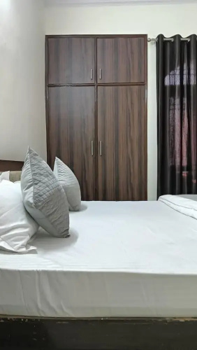Moon Land Hotel