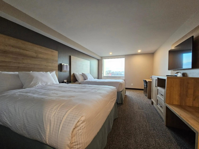 Vittoria Hotel and Suites
