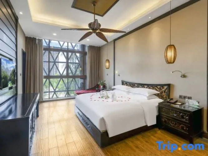2 Bedrooms Deluxe Family Suite