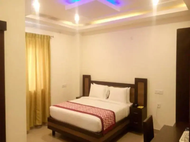 Hotel Bharani Residency