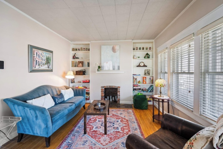 Grand Cottage