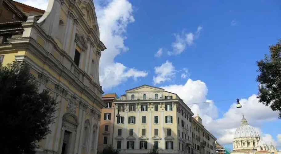 Laeta Domus in San Pietro