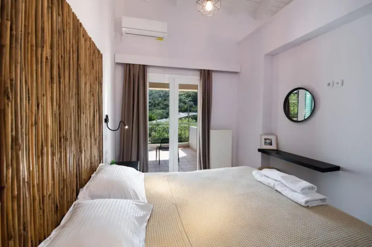 Drakatos Apartment 1B X