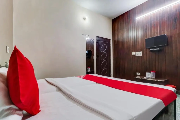 Classic Triple room