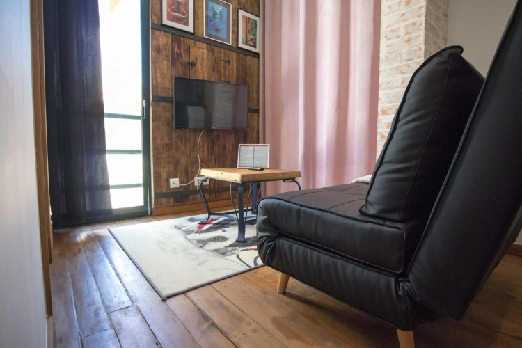 Modern & Recycled Guest House
