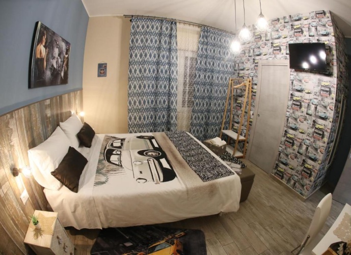 Standard Triple room