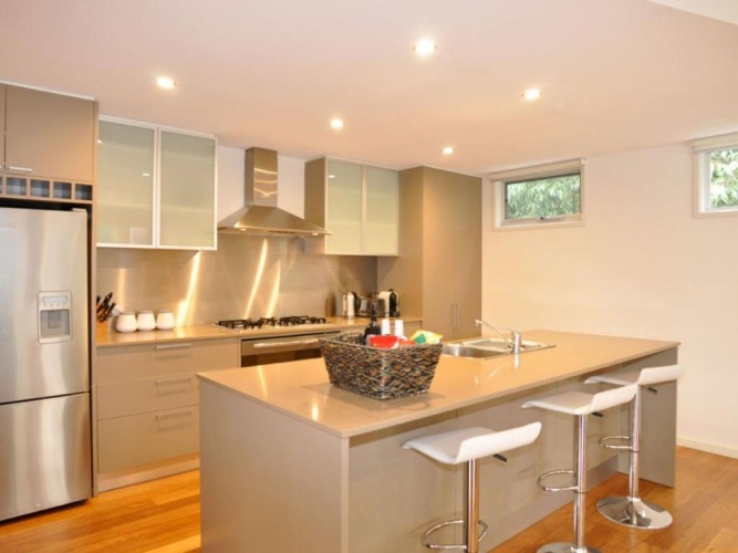 4 Bedrooms Cottage