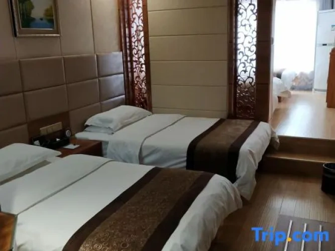 Triple Suite with river view