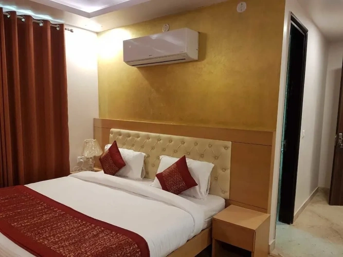 Deluxe Single room