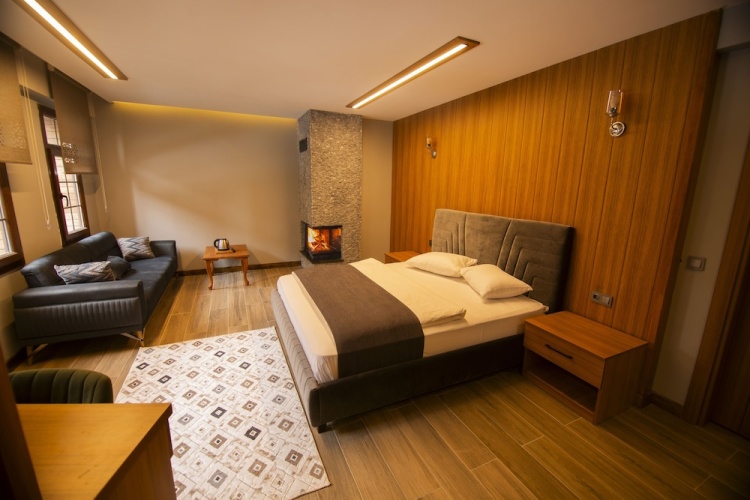 Deluxe Double room with mountain view