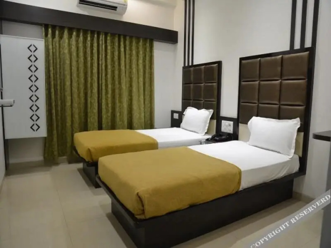 Hotel Corona
