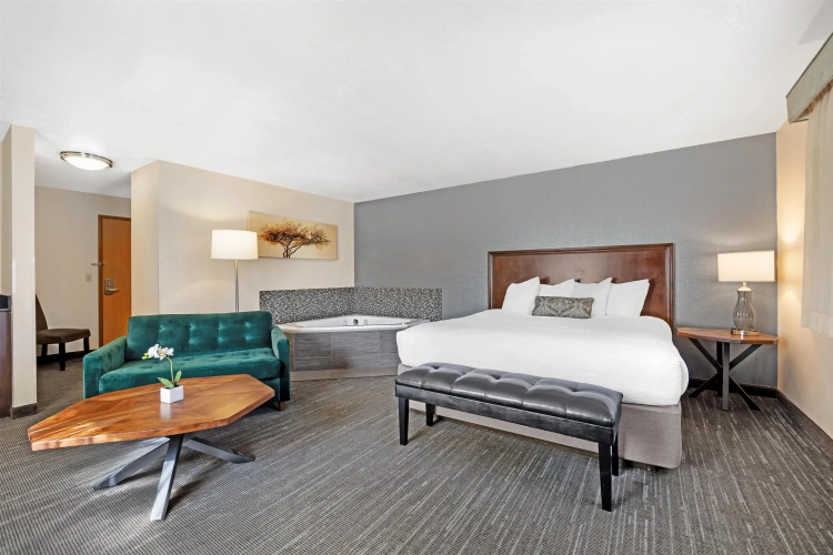Double Suite