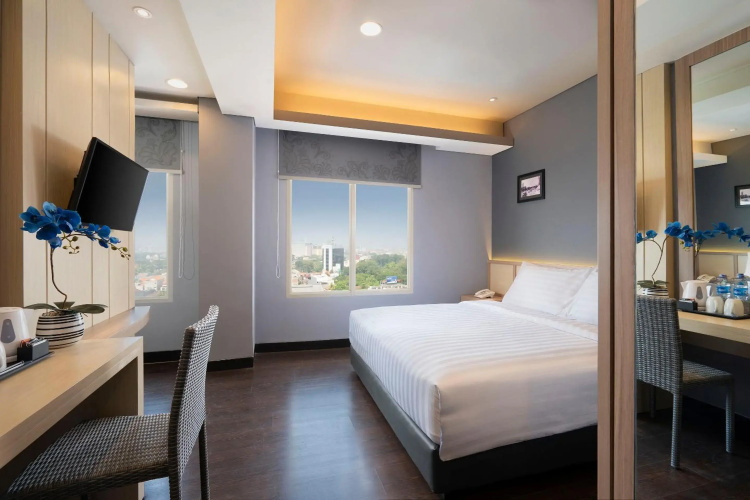 Batiqa Hotel Darmo - Surabaya