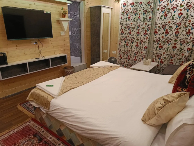 Hotel Pahalgam View