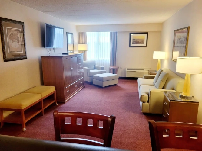 2 Bedrooms Double Suite