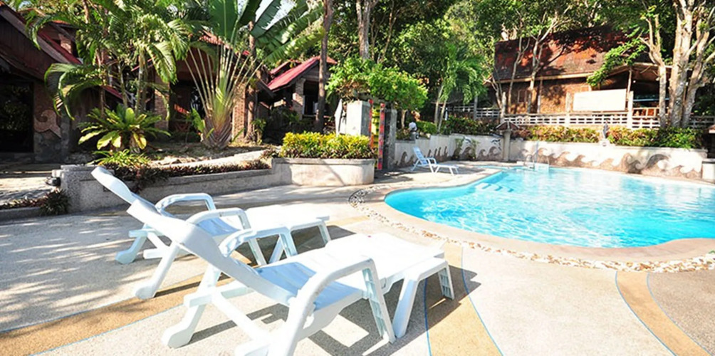 Railay Viewpoint Resort Over view
