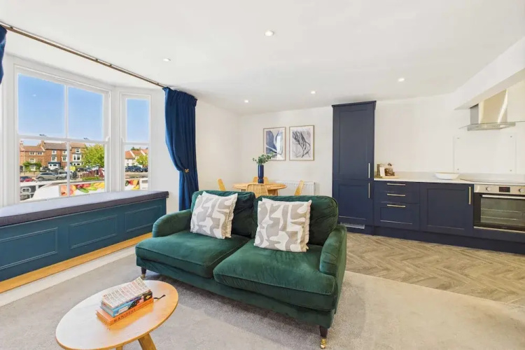 Host Stay Cringle Cottage