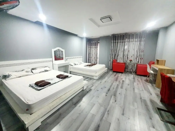 Ba Sao Hotel - Hostel