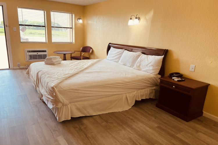 Premier Inn & Suites
