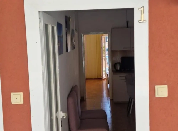1 Bedroom Apartment with balcony